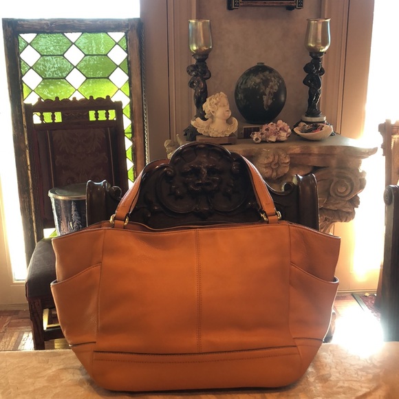 Mustard yellow Coach Shoulder Bag - Picture 2 of 6